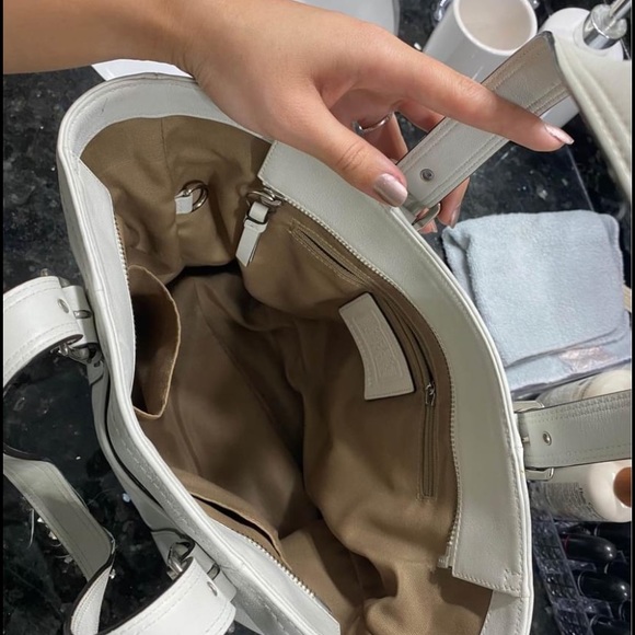 White Coach Tote - Picture 3 of 5